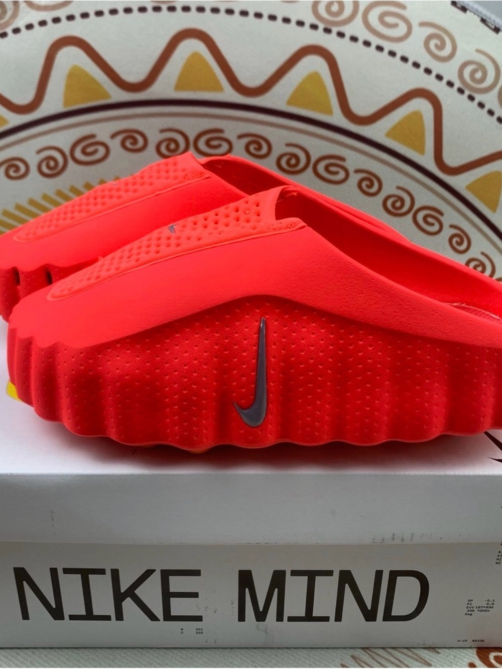 Nike mind slides 001